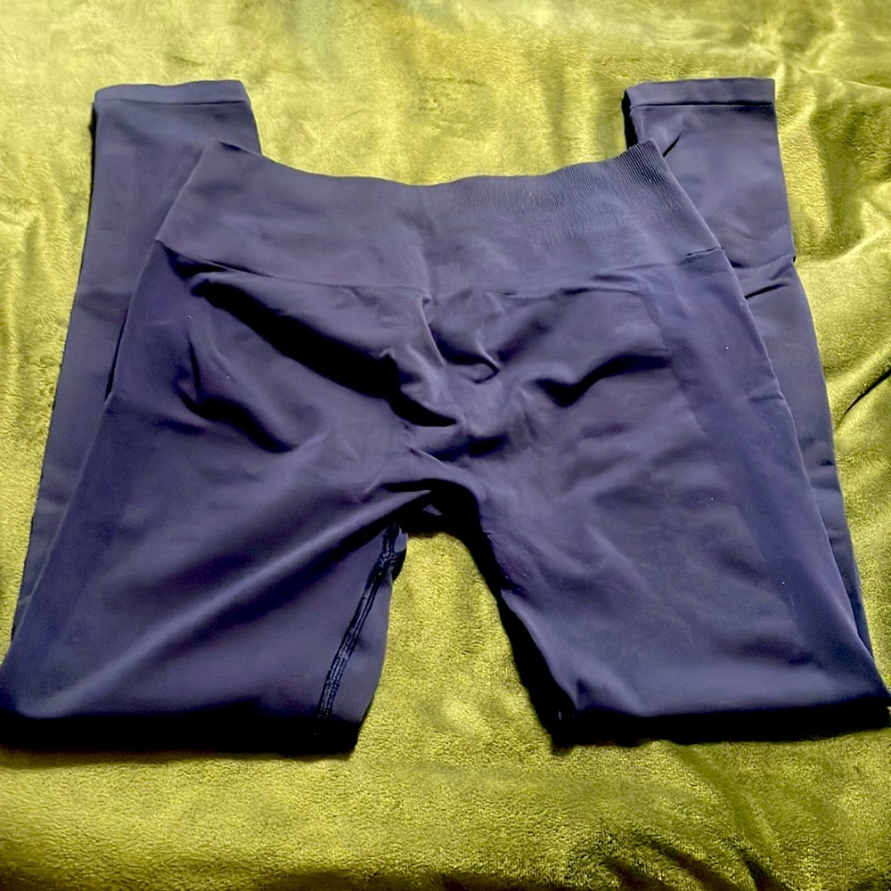 Alphalete blue leggings size XL